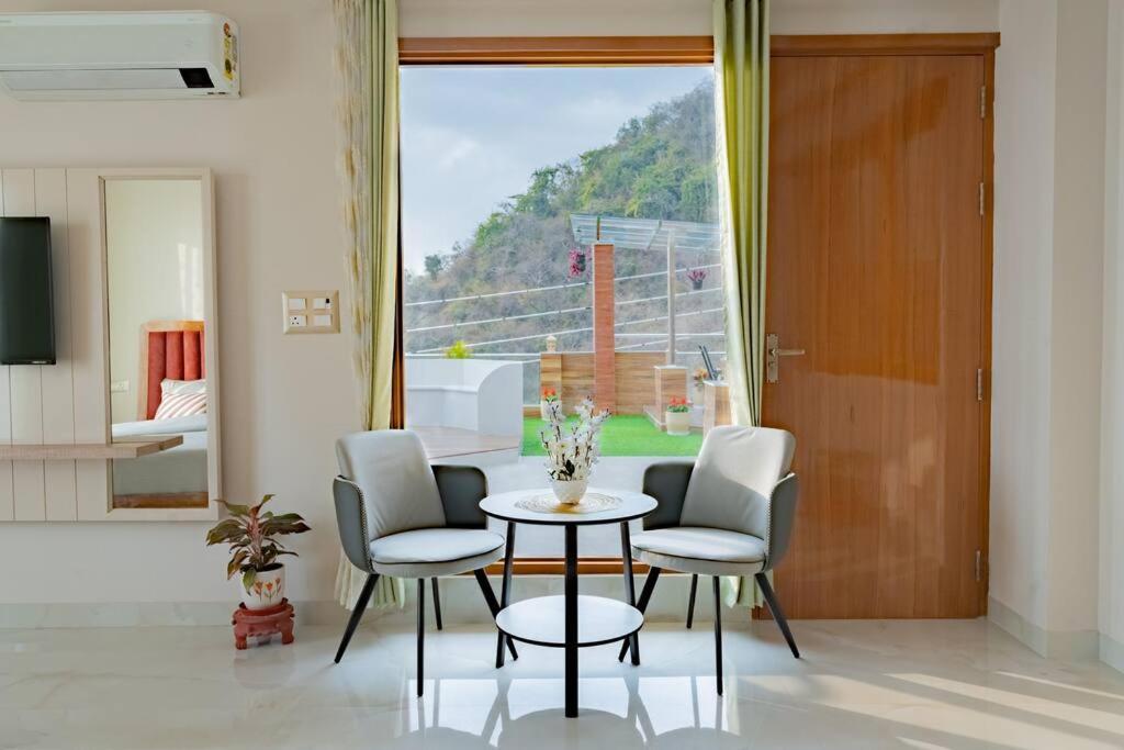 The Sage Villa - Luxury Homestay In Dehradún Kültér fotó