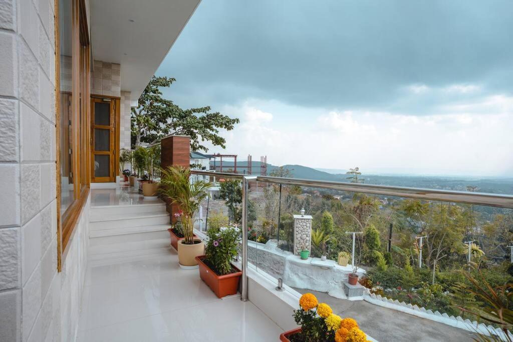 The Sage Villa - Luxury Homestay In Dehradún Kültér fotó