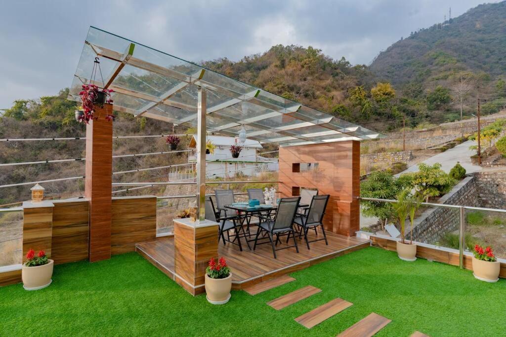 The Sage Villa - Luxury Homestay In Dehradún Kültér fotó